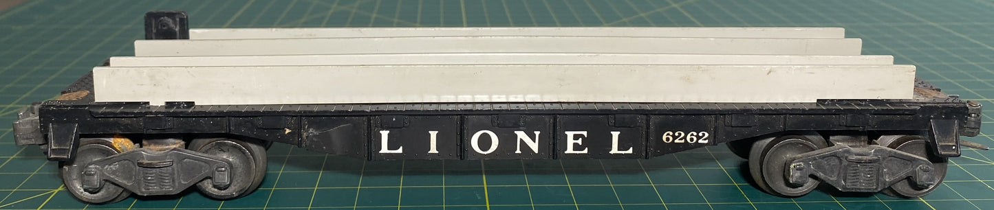 Lionel Post War 6262 Flat Car w/out Load