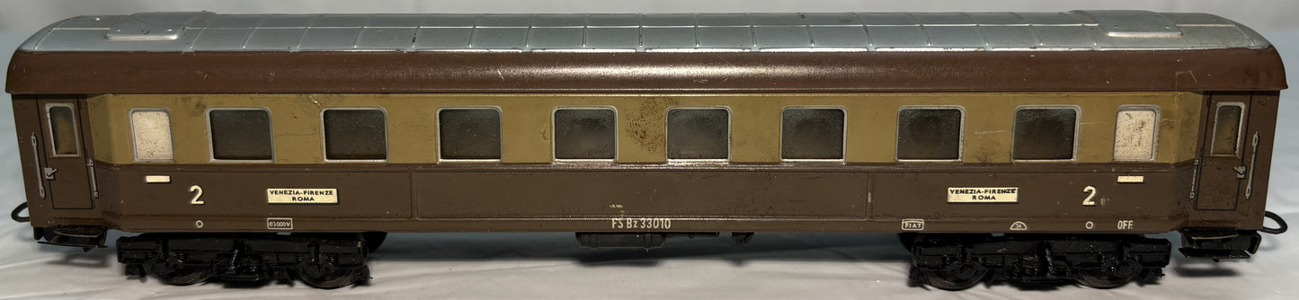 Märklin 4036 HO Venezia-Firenze-Roma Second Class Passenger Car