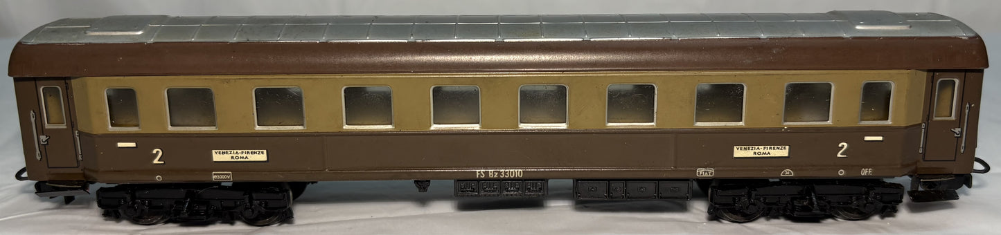 Märklin 4036 HO Venezia-Firenze-Roma Second Class Passenger Car