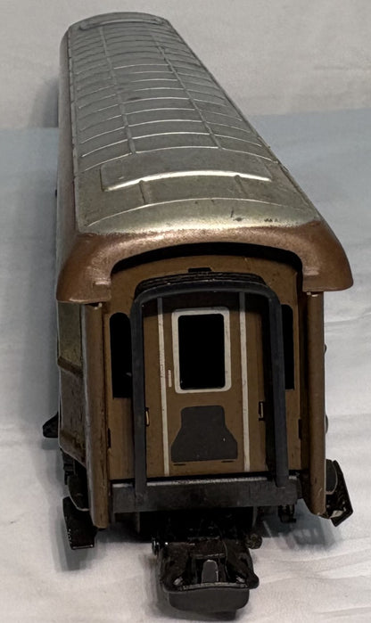 Märklin 4036 HO Venezia-Firenze-Roma Second Class Passenger Car