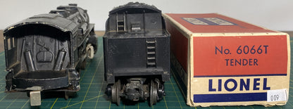 Lionel Post War Steam Locomotive 1130 and 6066T Tender