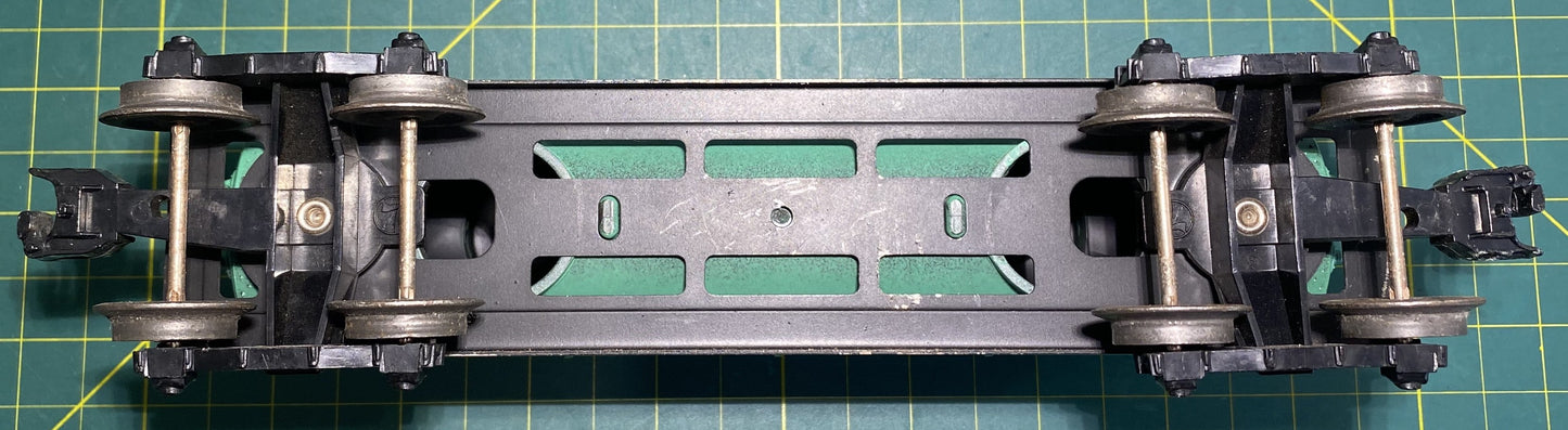 Lionel 6045 Post War Tank Car