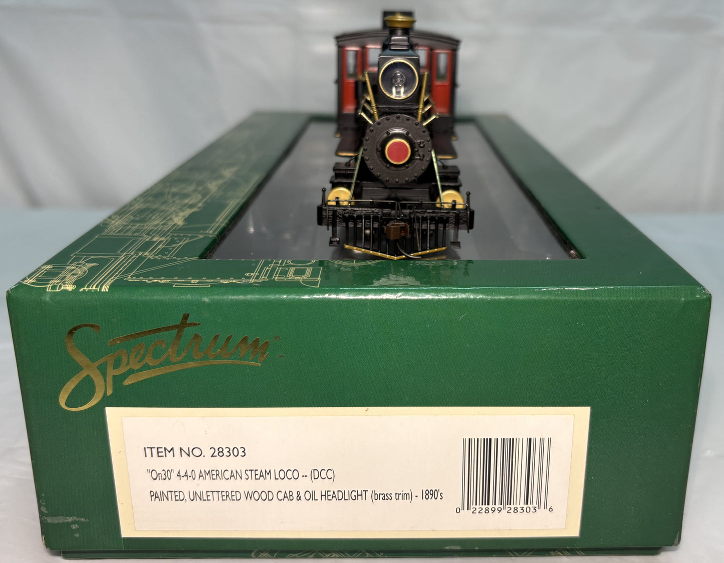 Bachmann Spectrum 28303 On30 Painted & Unlettered 4-4-0 American Wood Cab w/DCC Loco