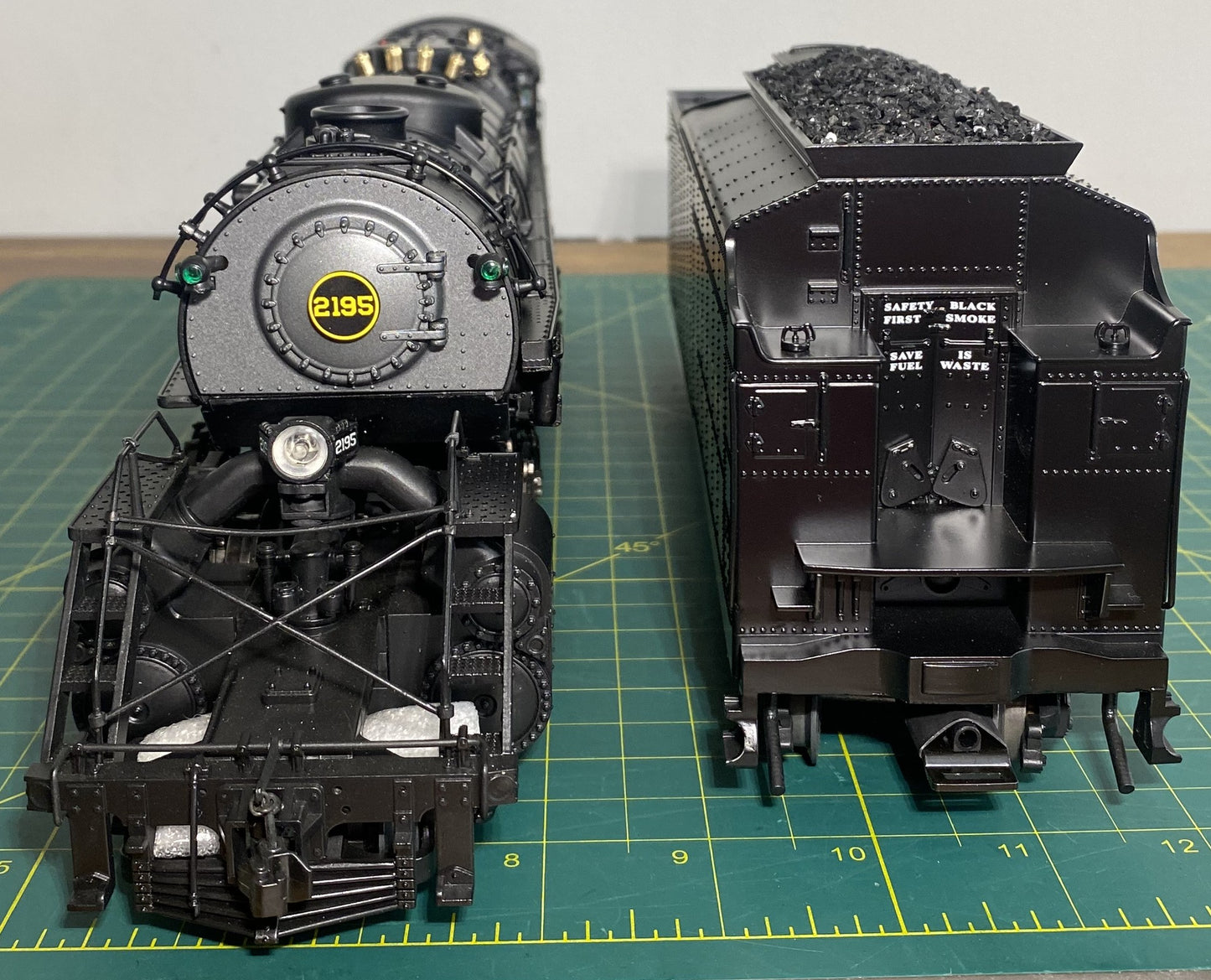 Lionel 6-82342 Norfolk & Western LEGACY 2-8-8-2 Y6b Steam Locomotive #2195