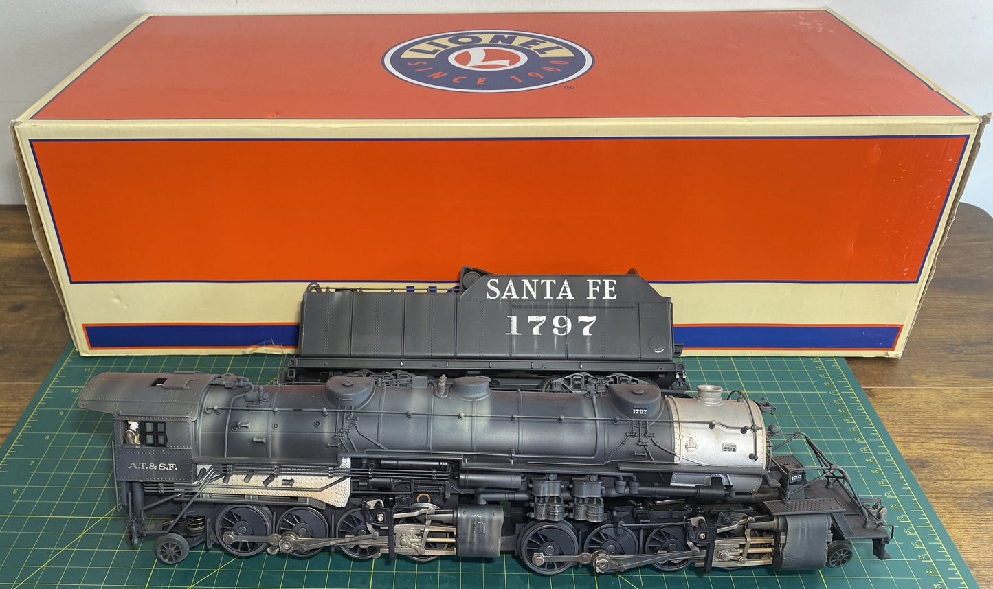 Lionel Weathered Santa Fe LEGACY USRA 2-8-8-2 Y-3 Steam Locomotive #1797