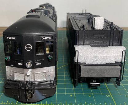 Lionel 6-11464 Southern Pacific AC-12 Cab Forward 4-8-8-2 Steam Locomotive #4286