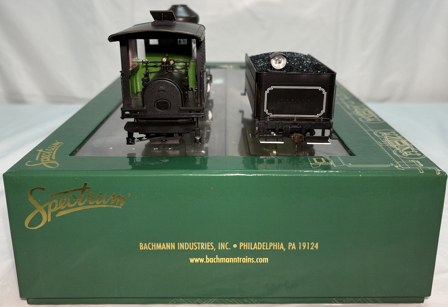 Bachmann Spectrum 28325 On30 Painted & Unlettered 4-4-0 Steam Locomotive w/DCC