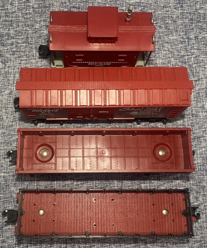 Lionel Modern Rock Island Freight: Caboose, Flat Car, Gondola and Box Car