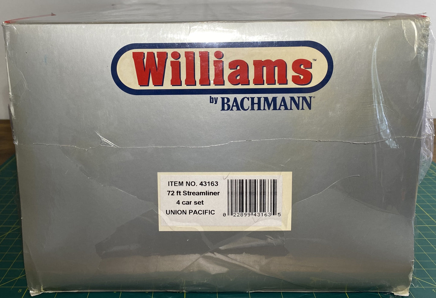 Bachmann Williams 43163 Streamline 4 Car Set Union Pacific