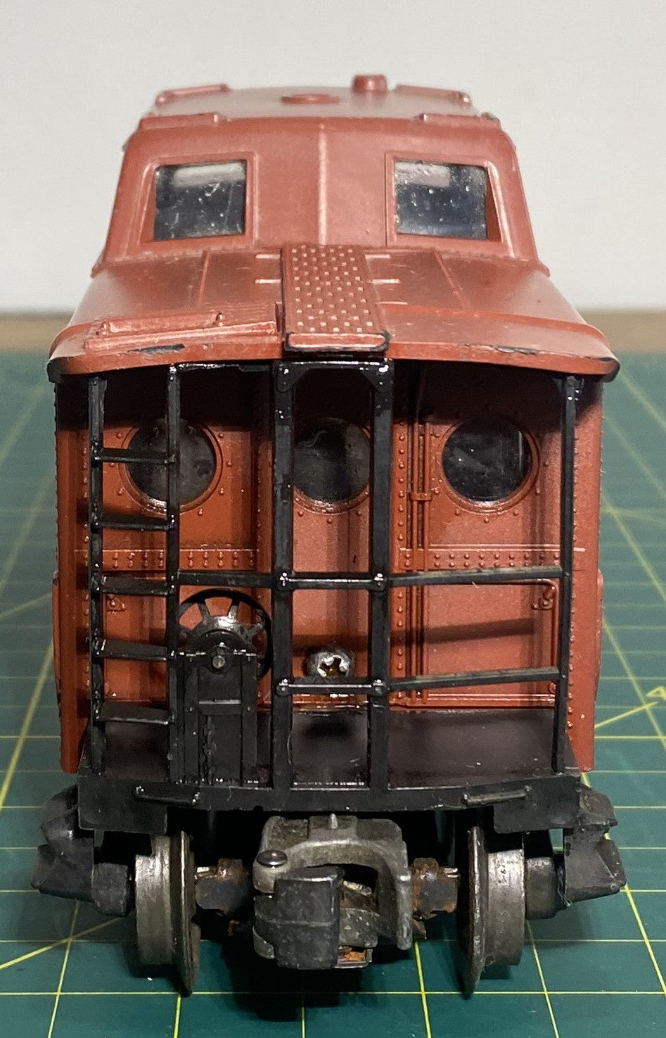 Lionel Post War 6417 NC5 Caboose