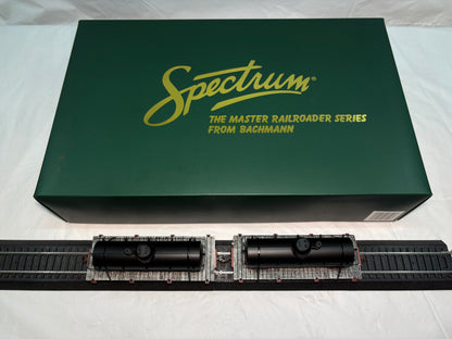 Bachmann Spectrum 26522 On30 18' Black Tank Car (Set of 2)