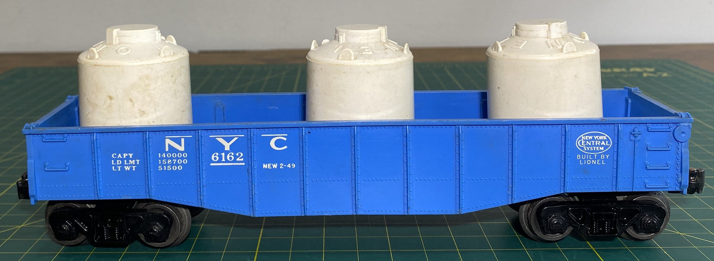 Lionel Post War 6162 Gondola w/Milk Cans