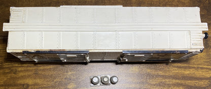 American Flyer Gilbert's Milk Car with 3 Milk Cans