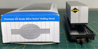 Bachmann 16704 Silver Series HO Flat Car W/Piggyback Trailer Reading