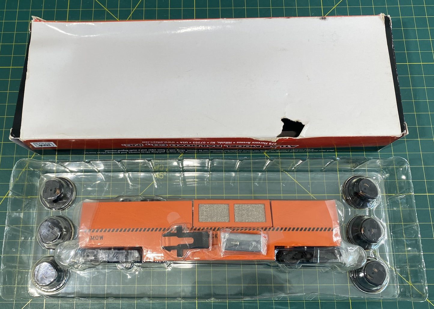Atlas 20 000 375 Cleaning Car - MOW Orange