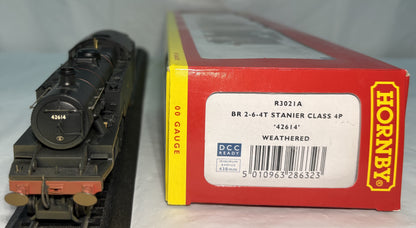 Hornby R3021A Class 4P Stanier 2-6-4T 42614 in BR black with late crest - weathered