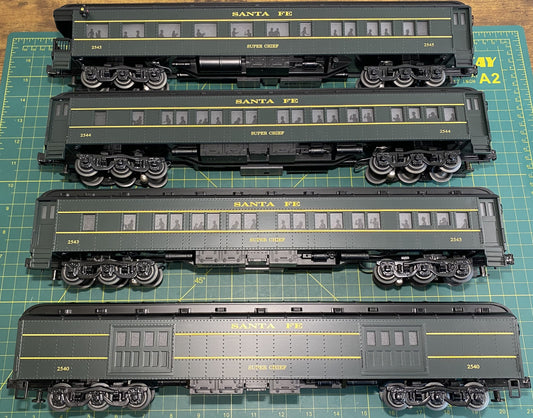 Williams 43354 Santa Fe 72’ Scale Heavyweights 4 Car Set