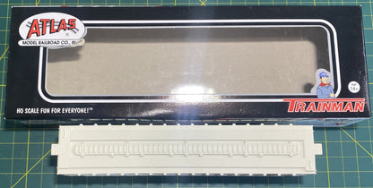 Atlas 20 002 906 HO Trainman Line Thrall 4750 Covered Hopper Soo Line