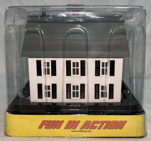 MTH 30-90338 O Gauge Light Blue & White Row House #1