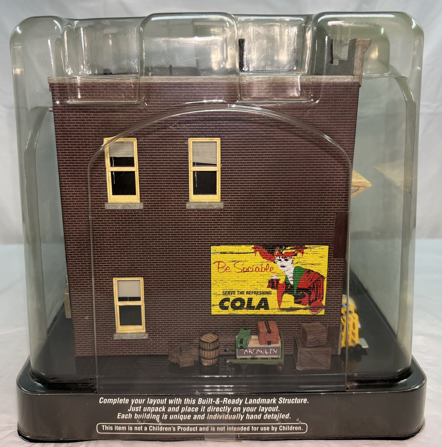 Woodland Scenics BR5842 O Gauge Harrison's Hardware