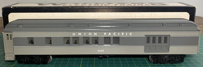 Williams 2363 Combine Car