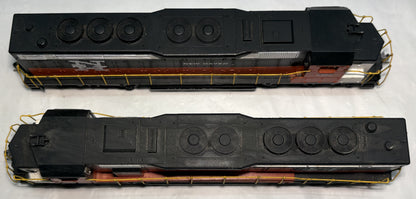 Athearn HO New Haven SD40 Powered & Non-Powered Diesel Locomotive #6502