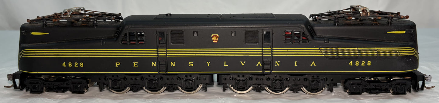 Rivarossi 4828 HO Scale Pennsylvania GG-1 Electric Locomotive Green