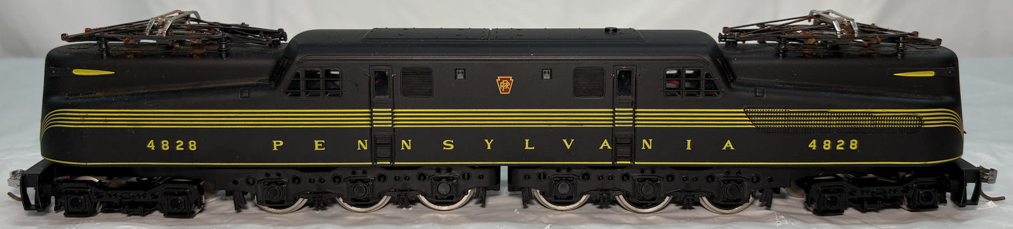 Rivarossi 4828 HO Scale Pennsylvania GG-1 Electric Locomotive Green