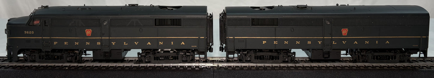 Life Like 7930 N Pennsylvania FA-2 Diesel Locomotive #9620