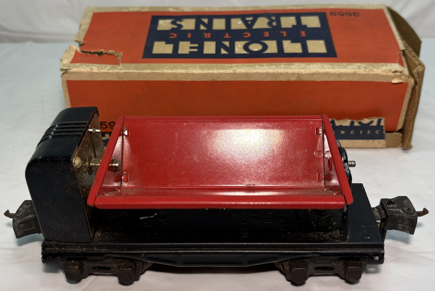 Lionel Pre War 3659 Operating Coal Dump Car