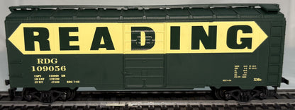 Roundhouse 20501 RTR HO 40’ AAR Superior Door Box Car Reading