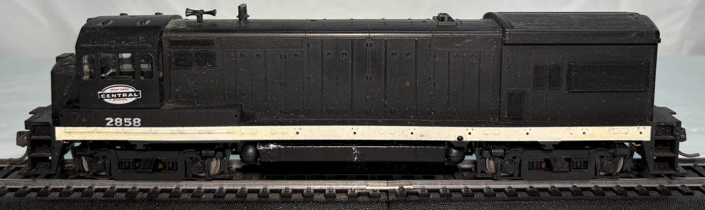 Athearn 3482 HO NYC New York Central 2858 GE U33B Locomotive