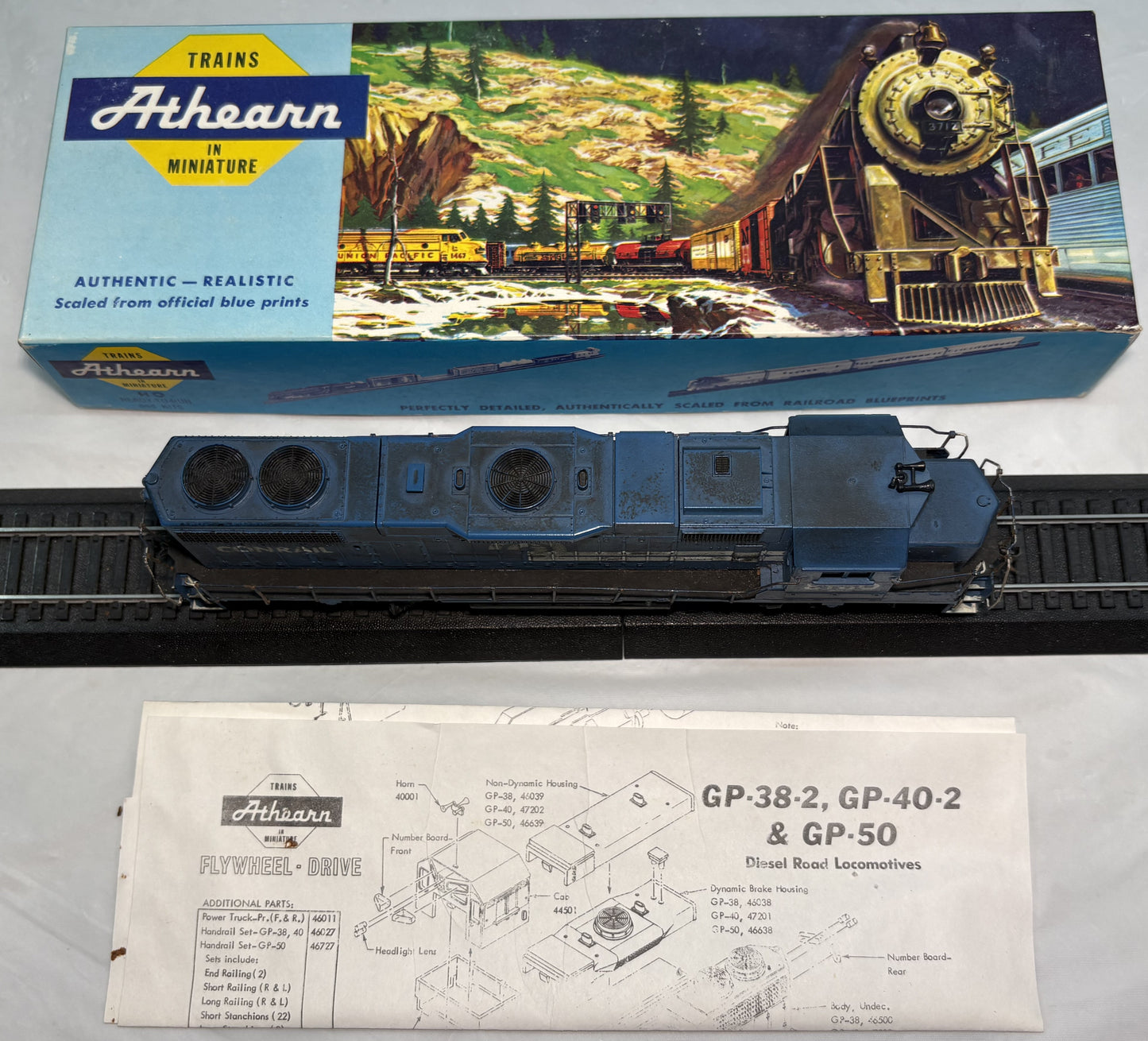 Athearn 4652 HO Conrail GP38-2 Diesel Locomotive (Dummy) #8276