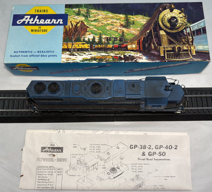 Athearn 4652 HO Conrail GP38-2 Diesel Locomotive (Dummy) #8276