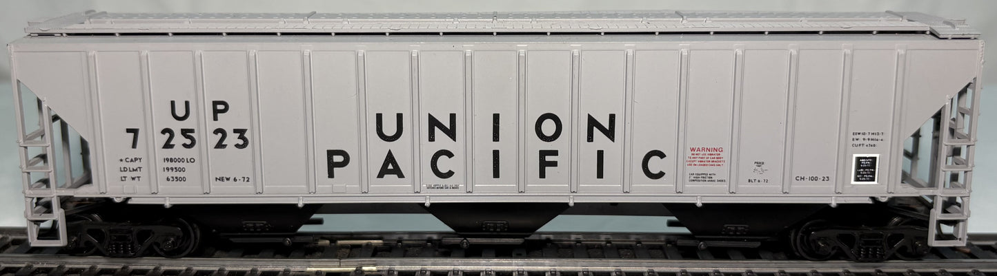 Athearn 4740 HO PS 3-BAY Covered Hopper Union Pacific #72523