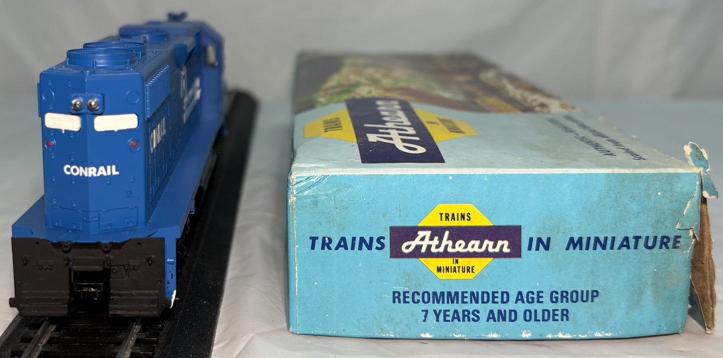Athearn 4602 HO Scale Conrail Gp38-2 Diesel Locomotive #8276