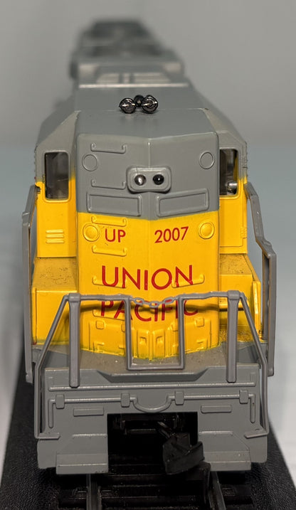 Life Like 2007 HO Scale Union Pacific 2007 Diesel Locomotive
