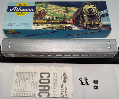 Athearn 1819 HO Amtrak Streamlined Coach Car #5221