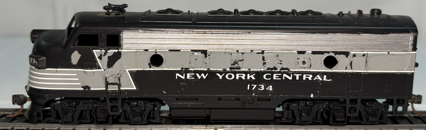 Athearn 3023 HO F7A Dummy Undecorated Locomotive