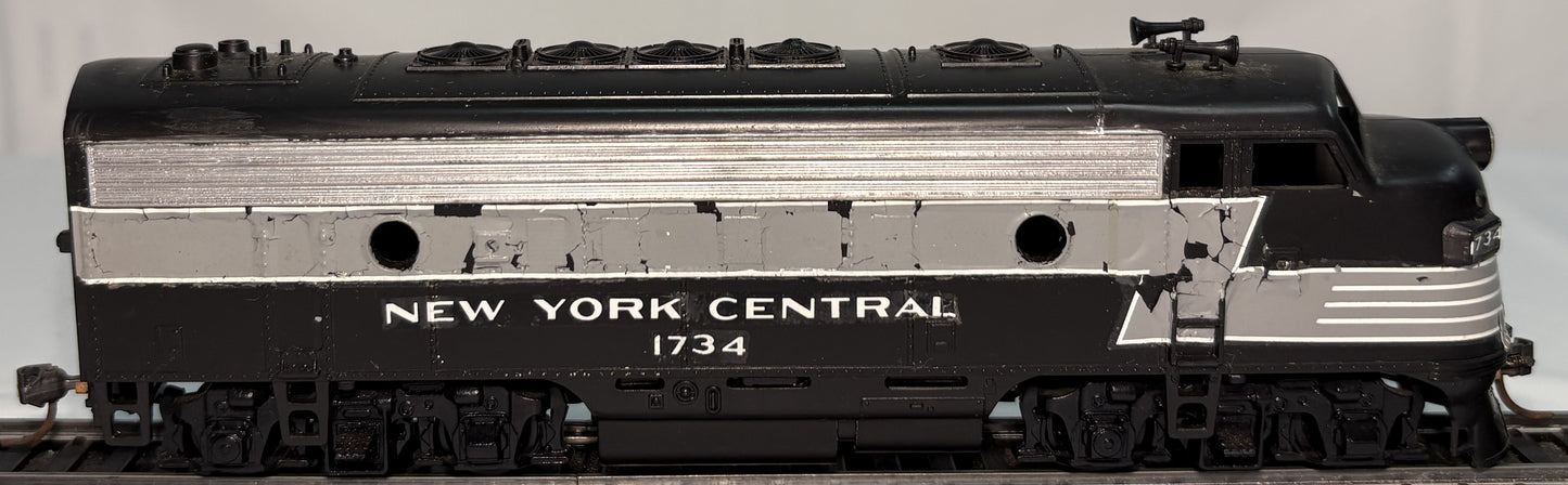 Athearn 3023 HO F7A Dummy Undecorated Locomotive