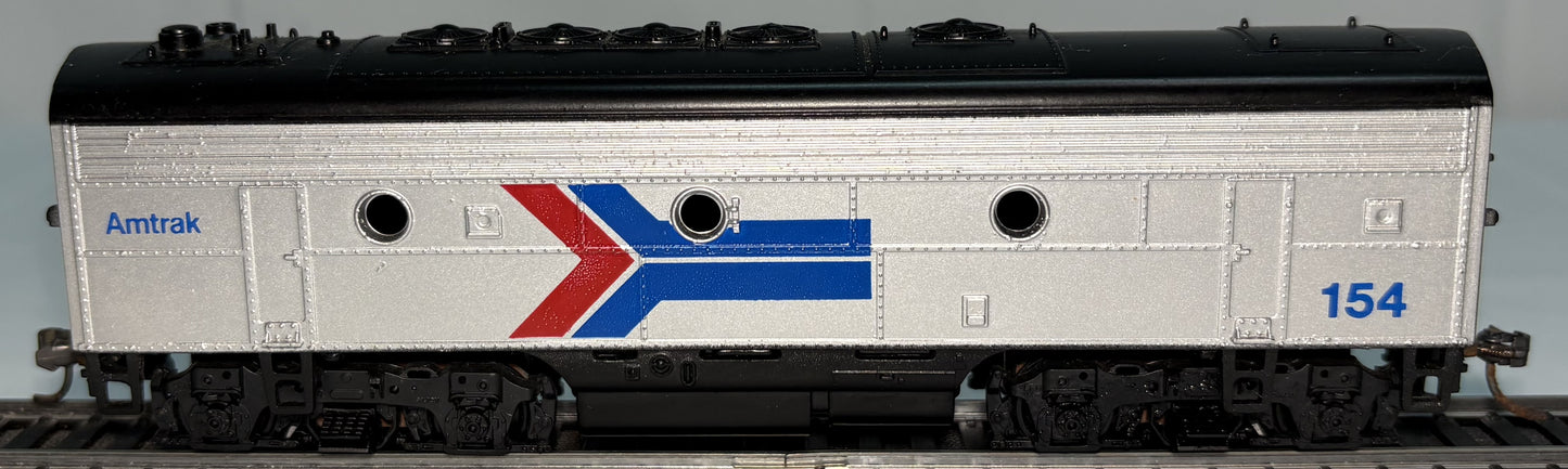 Athearn 3034 HO Amtrak F-7B Dummy Diesel Locomotive #154