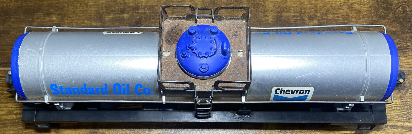 Lionel Modern 9153 Chevron Tank Car