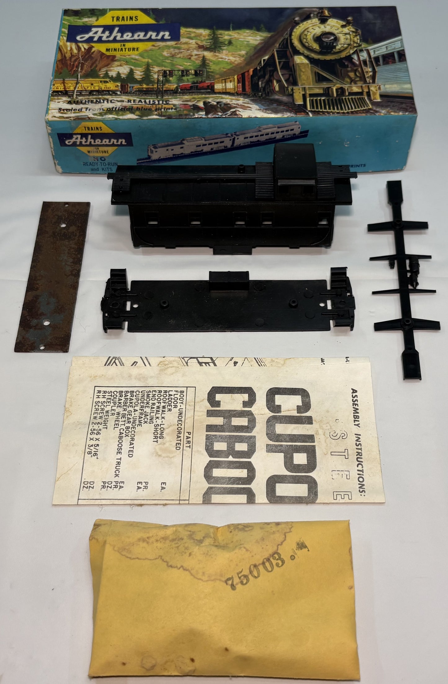 Athearn 1259 HO Caboose Kit Undecorated