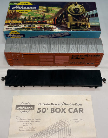 Athearn 5073 HO Scale City of Prineville 50' Railway Boxcar Double Door Kit