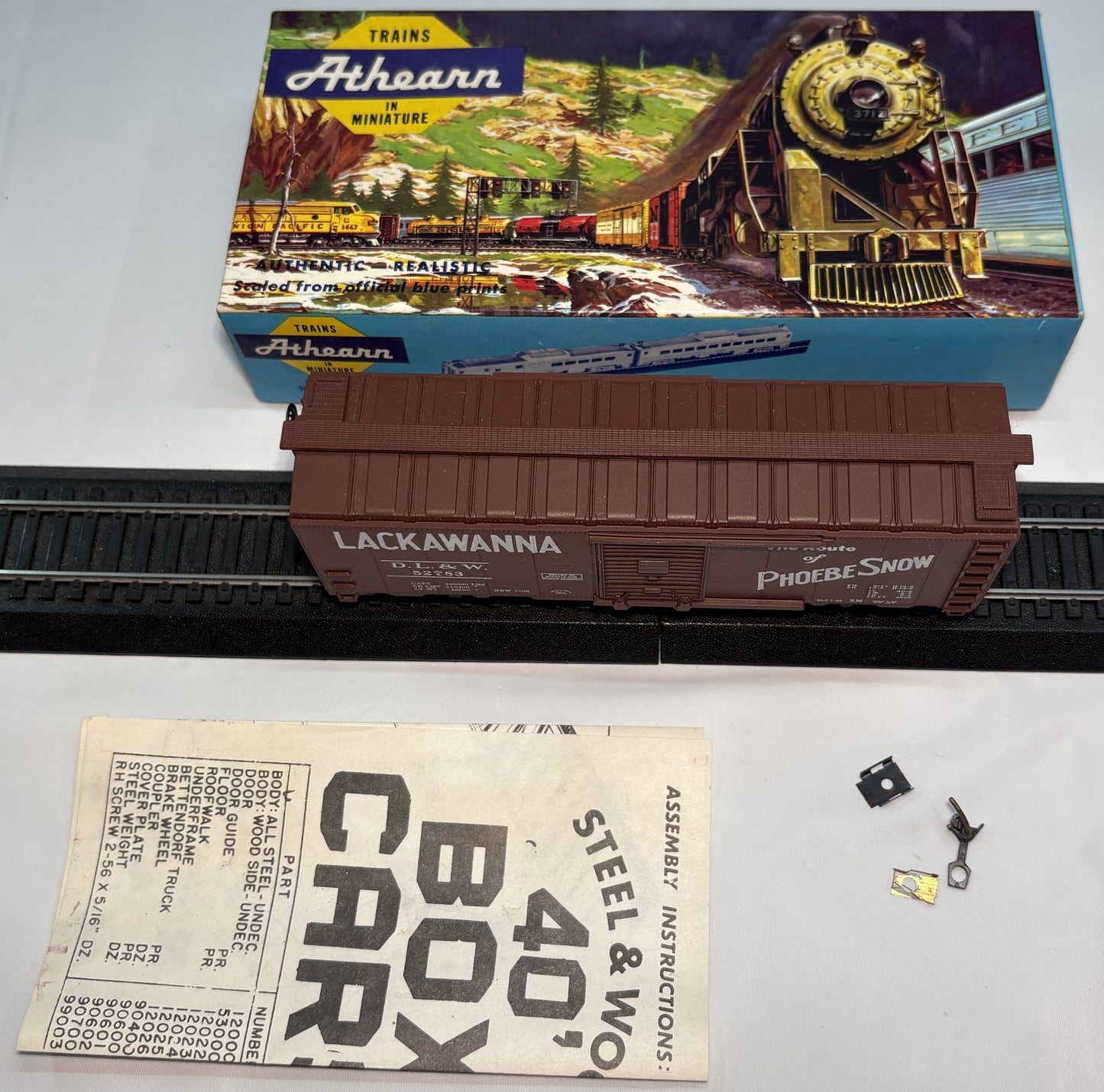 Athearn 233-3 HO 40' Box Car Lackawanna #DL & W 52783