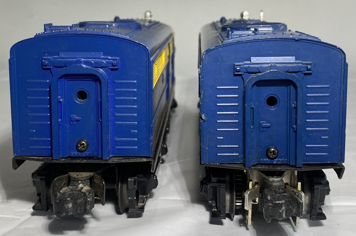 Lionel Post War 204 Santa Fe AA Diesels